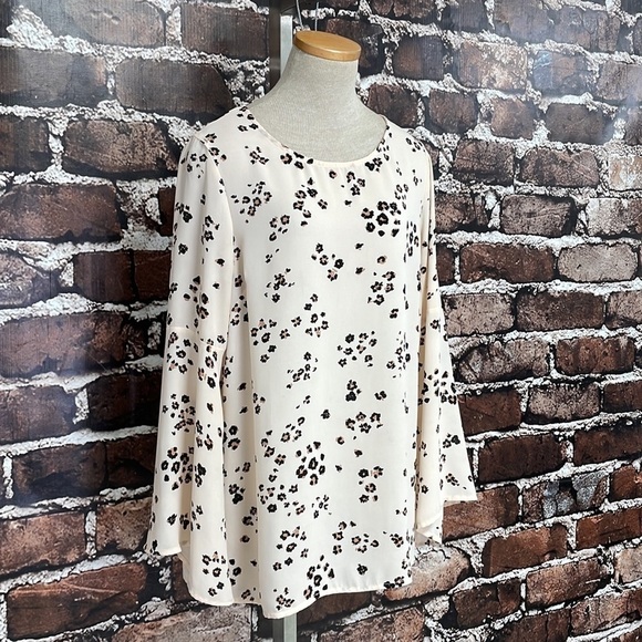 Anthropologie Tina Jo Top Blouse Pink Cheetah Leopard Flare Sleeve Size Small - Picture 5 of 10